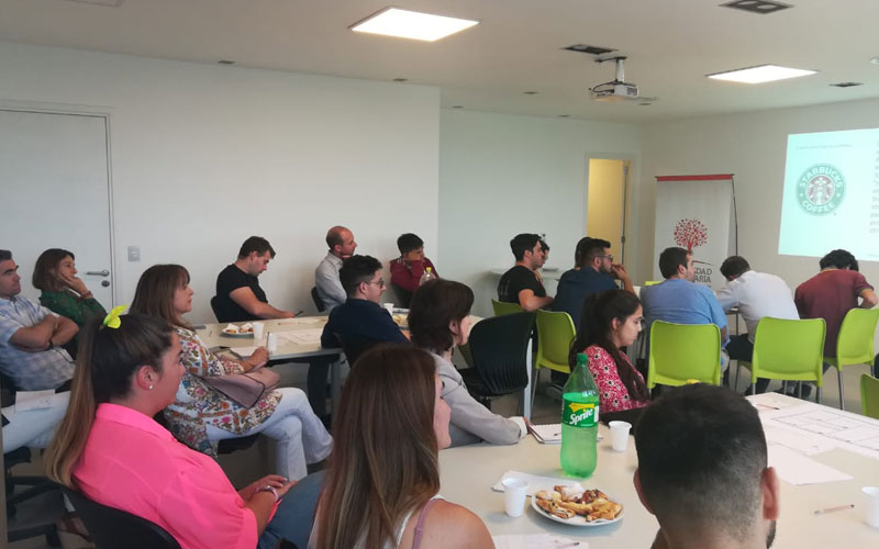 Workshop “Tomando decisiones” con datos (Data Science) – Facilitado por Acámica